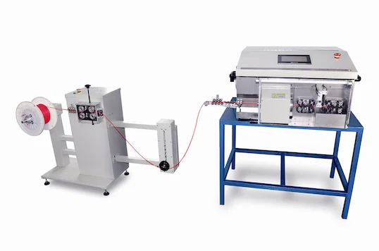 Koaksiaalikaapeli Cutting Kuorintakone WPM-9600S