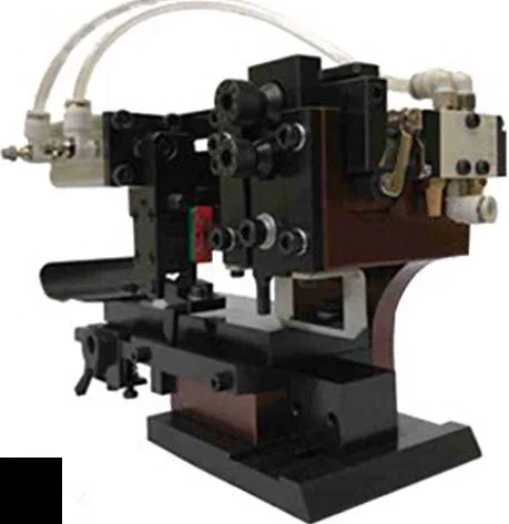 Pneumaattinen Horizontal Crimping Applikaattori