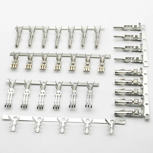 Solderless Metal Putki Plug Liitin 5.08mm